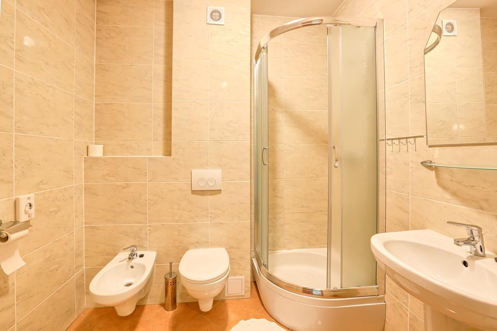 Hotel Tenis Chrząstowice Habitación foto
