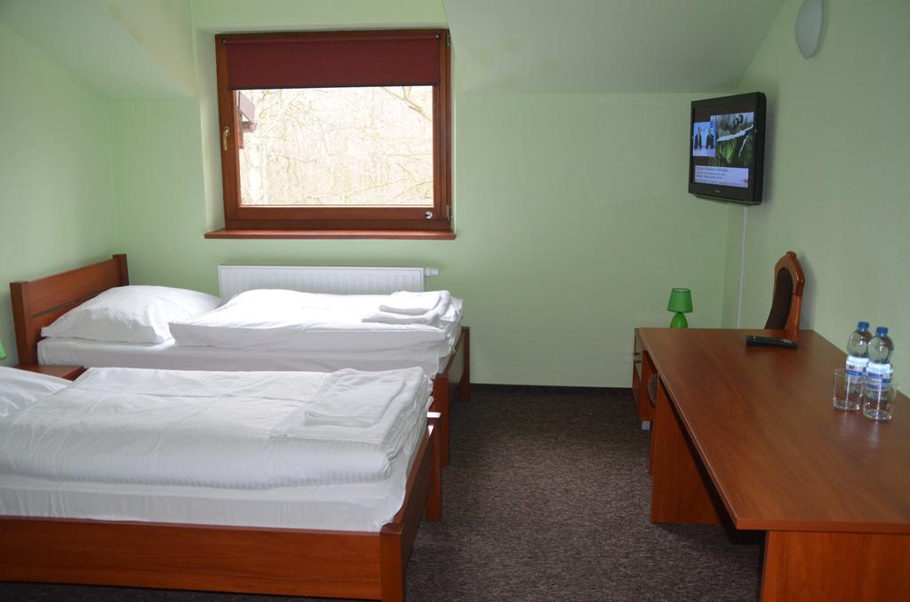 Hotel Tenis Chrząstowice Habitación foto